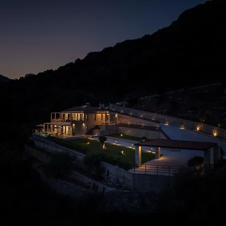 Mars Nydri (Lefkada)